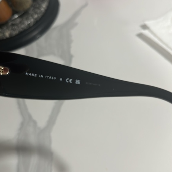 CHANEL sunglasses  - Picture 6 of 10